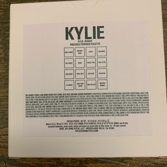 NWT Kylie Birthday You’re $o Money palette - Picture 3 of 7